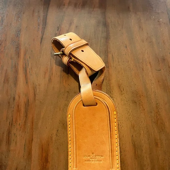 Louis Vuitton Brown Leather Luggage Tag - Picture 6 of 6